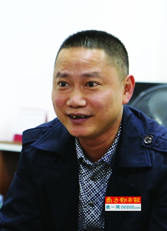 "娘舅"陈华贵