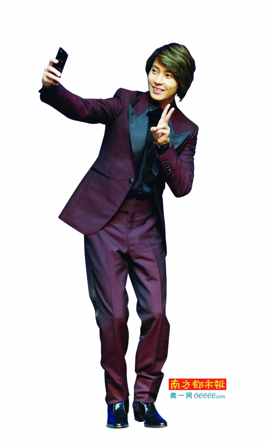 山下智久 卖萌连拍
